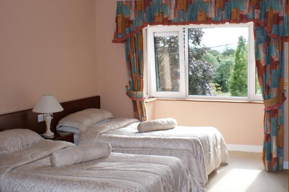Annabella Lodge B&B มาลโลว์ ภายนอก รูปภาพ